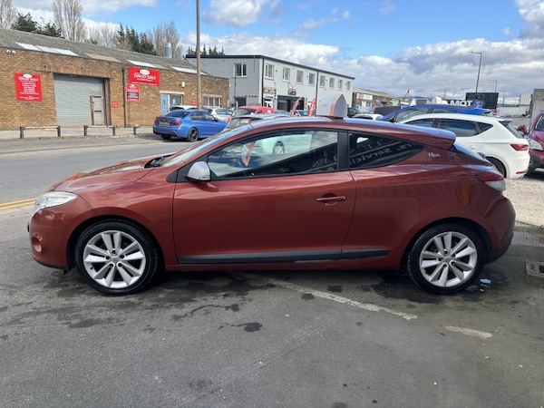 Used Renault Megane 2010 for sale - 73970104: Photo 3