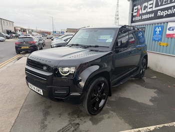 Used Land Rover Defender 2024 for sale - 76532544: Photo