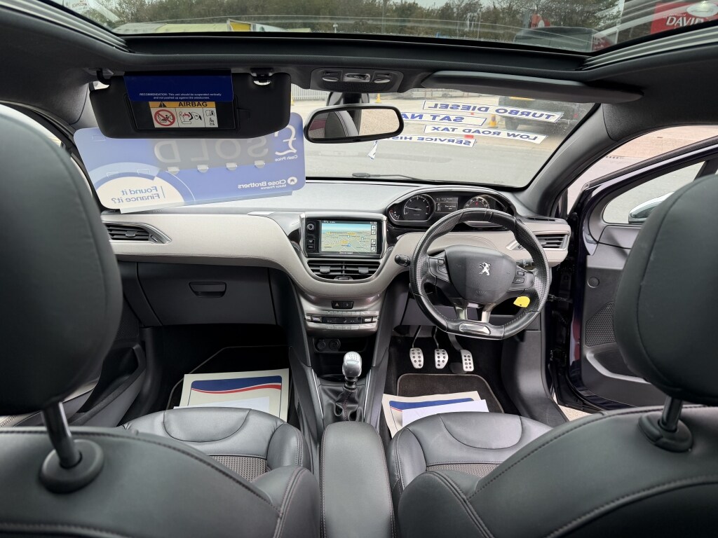 Used Peugeot 208 2014 for sale - 76232918: Photo 10