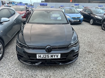 Used Volkswagen Golf 2025 for sale - 77303946: Photo