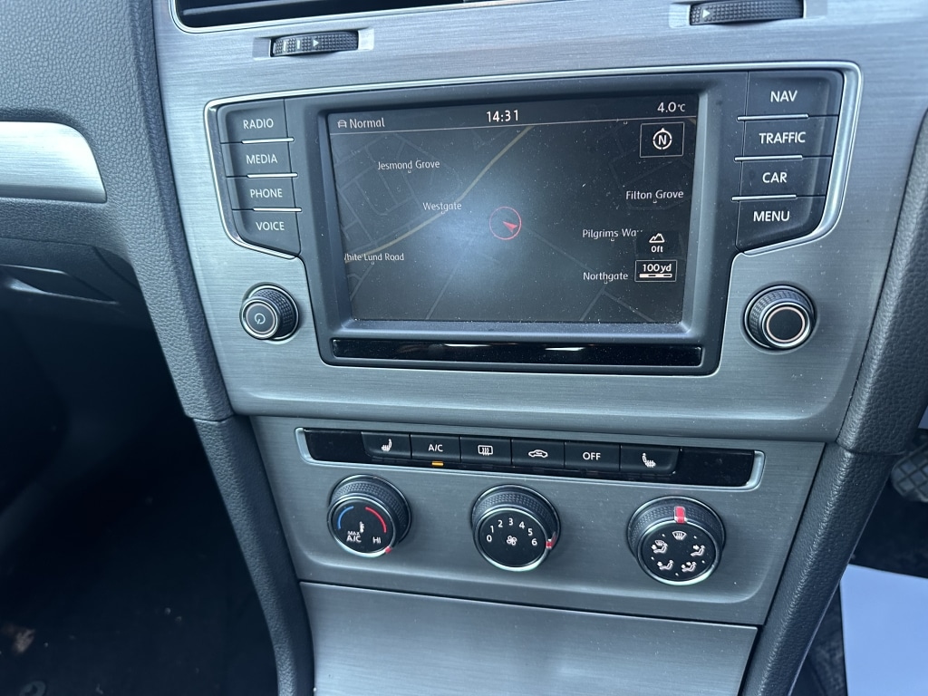 Used Volkswagen Golf 2016 for sale - 76639991: Photo 3