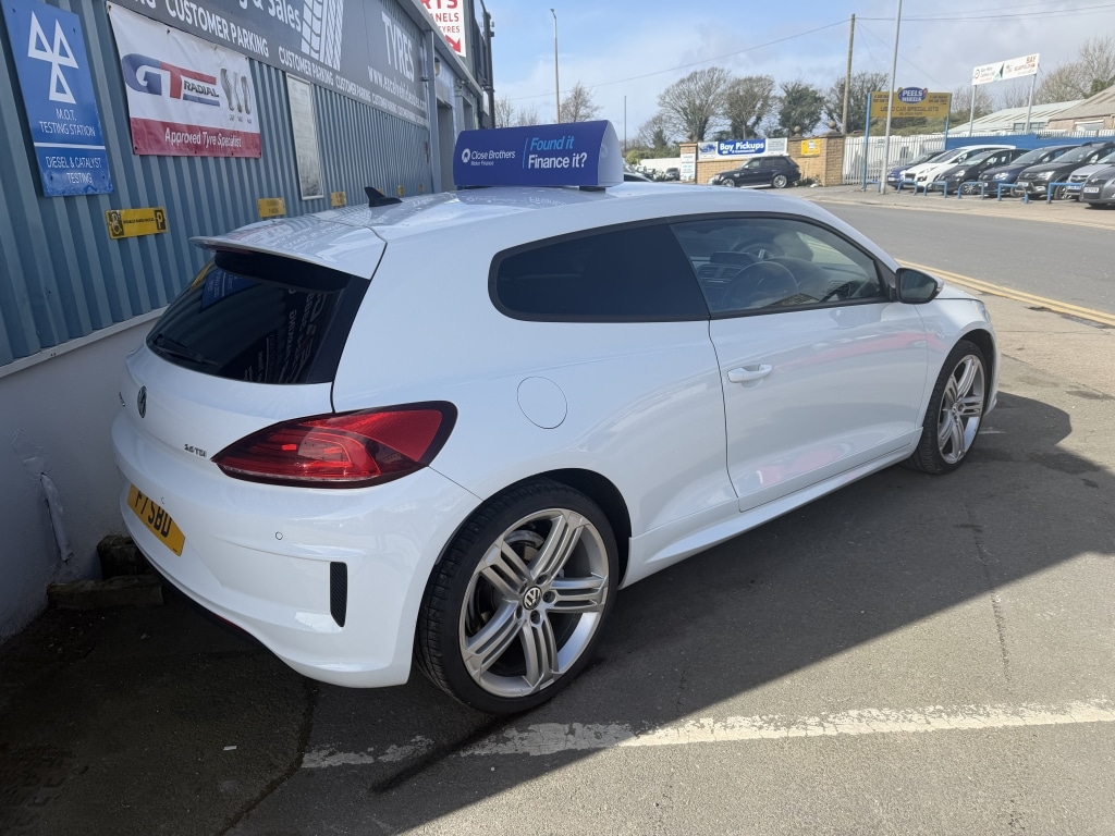 Used Volkswagen Scirocco 2015 for sale - 78054874: Photo 4