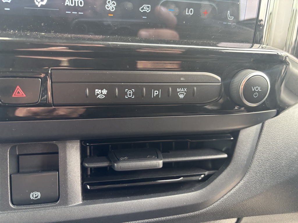 Used Ford Transit Custom 2024 for sale - 75795108: Photo 19