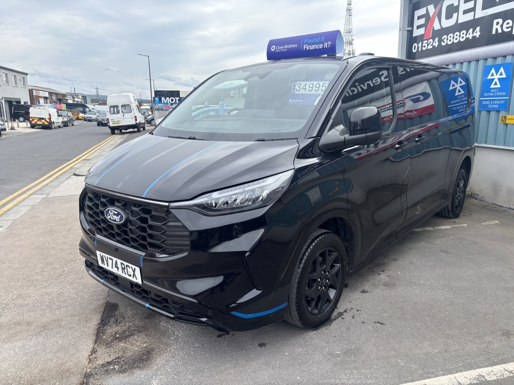 Used Ford Transit Custom 2024 for sale - 75795108: Photo 2