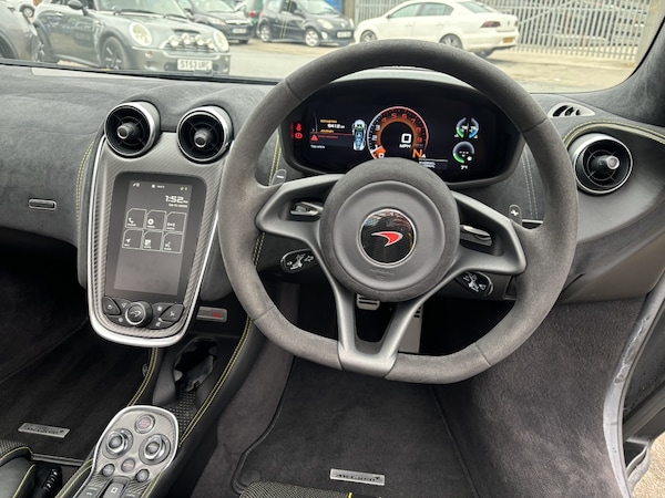 Used McLaren 570S 2018 for sale - 73679991: Photo 11