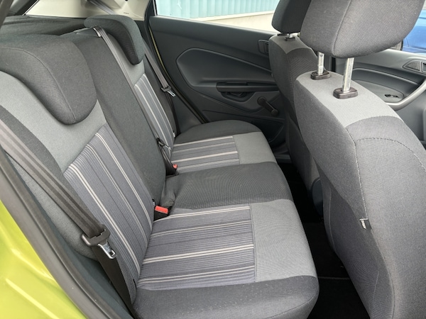 Used Ford Fiesta 2010 for sale - 74928414: Photo 8