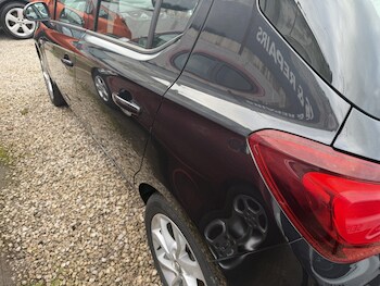 Used Vauxhall Corsa 2015 for sale - 77622820: Photo