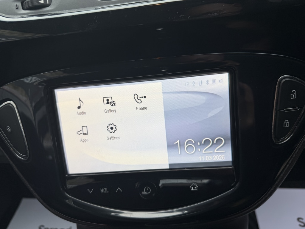 Used Vauxhall Corsa 2015 for sale - 77622820: Photo 7