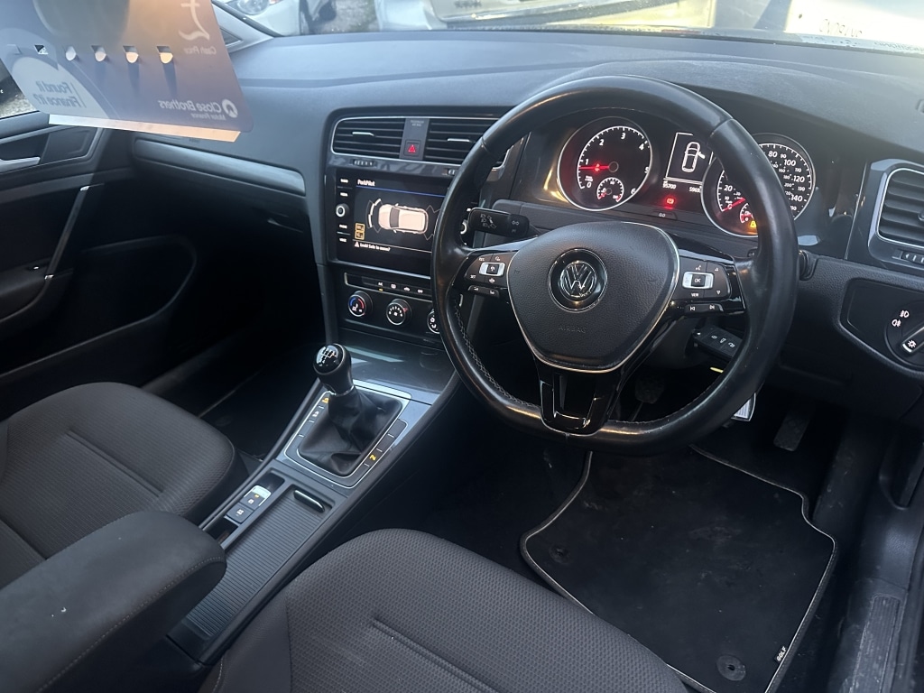 Used Volkswagen Golf 2019 for sale - 77073352: Photo 3