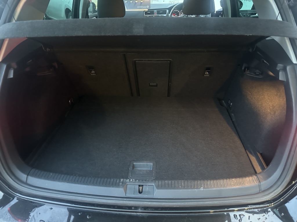 Used Volkswagen Golf 2019 for sale - 77073352: Photo 5