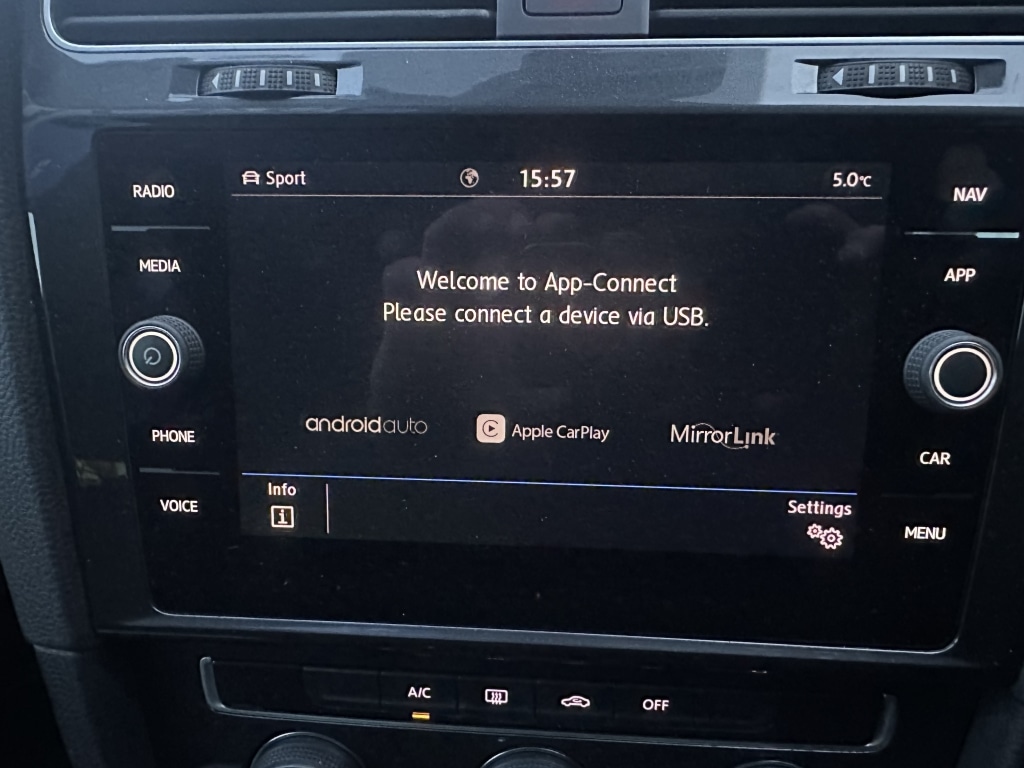 Used Volkswagen Golf 2019 for sale - 77073352: Photo 6