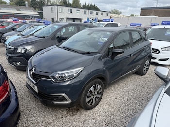Used Renault Captur 2018 for sale - 78629638: Photo