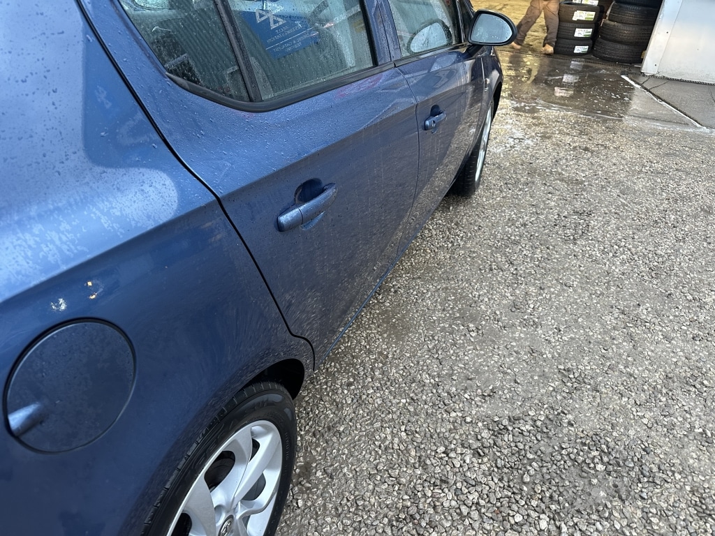 Used Vauxhall Corsa 2017 for sale - 77675407: Photo 2