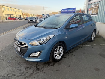Used Hyundai i30 2012 for sale - 76440030: Photo
