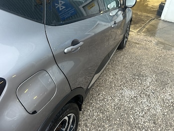 Used Renault Captur 2018 for sale - 77556391: Photo