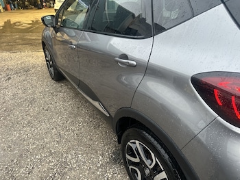 Used Renault Captur 2018 for sale - 77556391: Photo