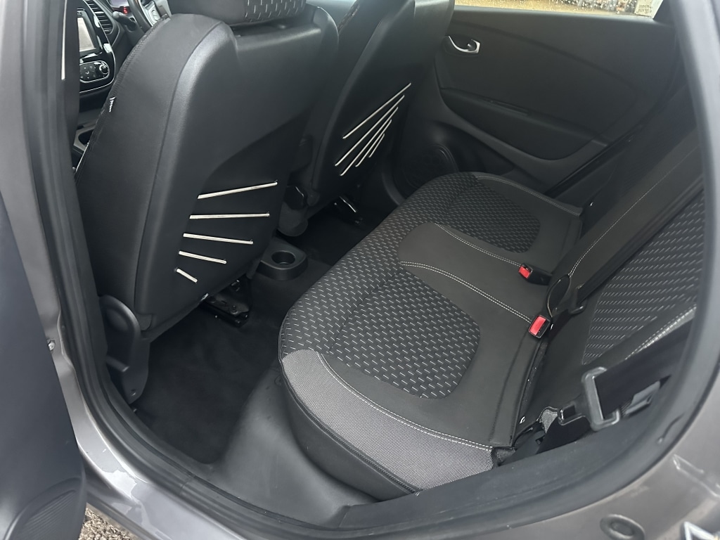 Used Renault Captur 2018 for sale - 77556391: Photo 7