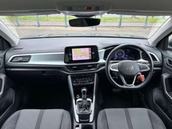 Used Volkswagen T-Roc 2022 for sale - 75139329: Photo
