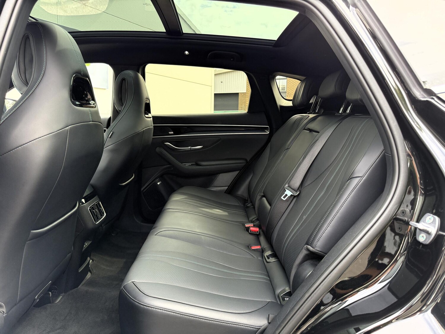 Vehicle 29