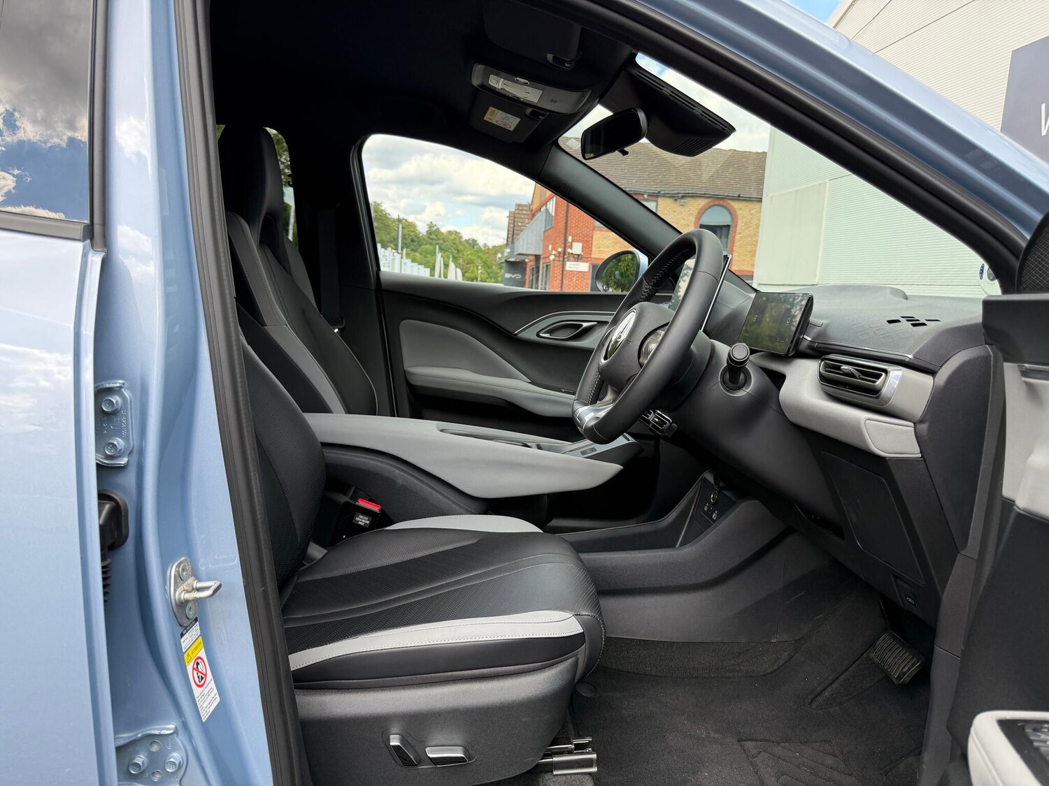 Vehicle 27