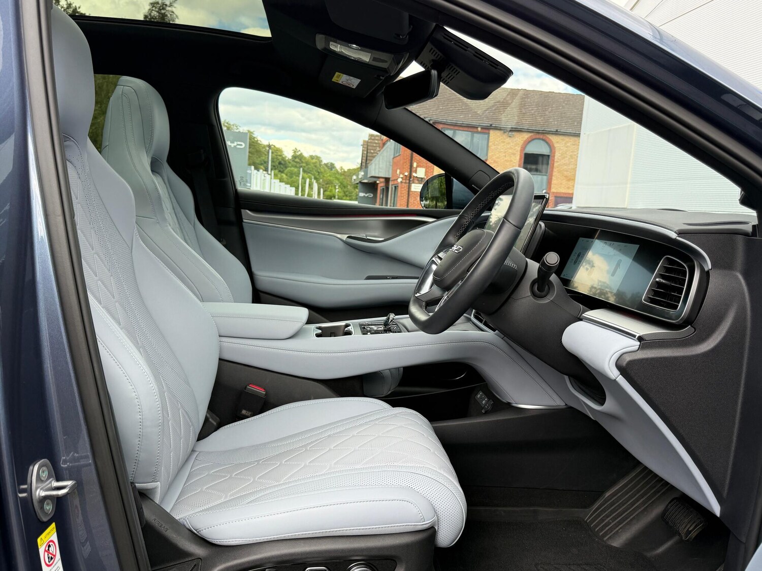 Vehicle 29