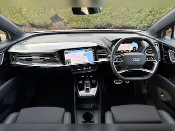 Used Audi Q4 e-tron 2023 for sale - 77267487: Photo