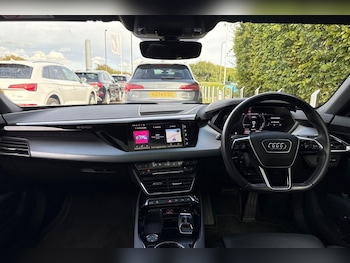 Used Audi e-tron GT 2021 for sale - 75905740: Photo