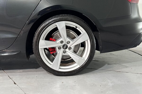 Used Audi A4 Avant 2022 for sale - 76270895: Photo 12
