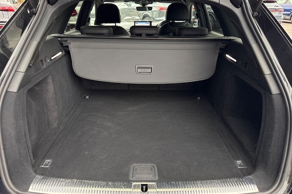 Used Audi A4 Avant 2022 for sale - 76270895: Photo 18