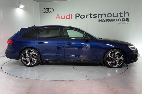 Used Audi A4 Avant 2024 for sale - 76085056: Photo 2