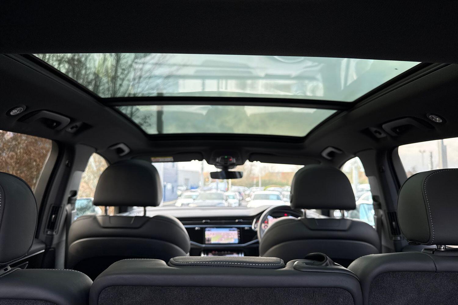 Used Audi Q7 2025 for sale - 76952881: Photo 15