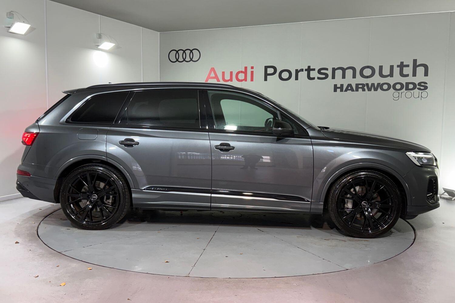 Used Audi Q7 2025 for sale - 76952881: Photo 2