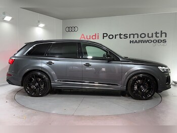 Used Audi Q7 2025 for sale - 76952881: Photo