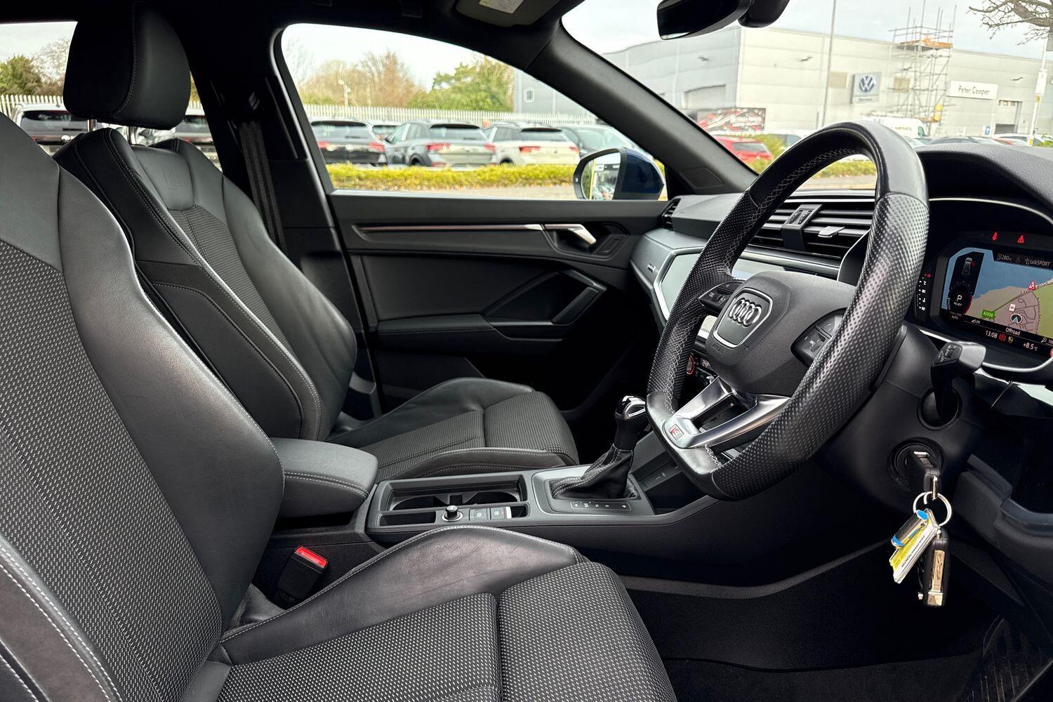 Used Audi Q3 2022 for sale - 76824354: Photo 32