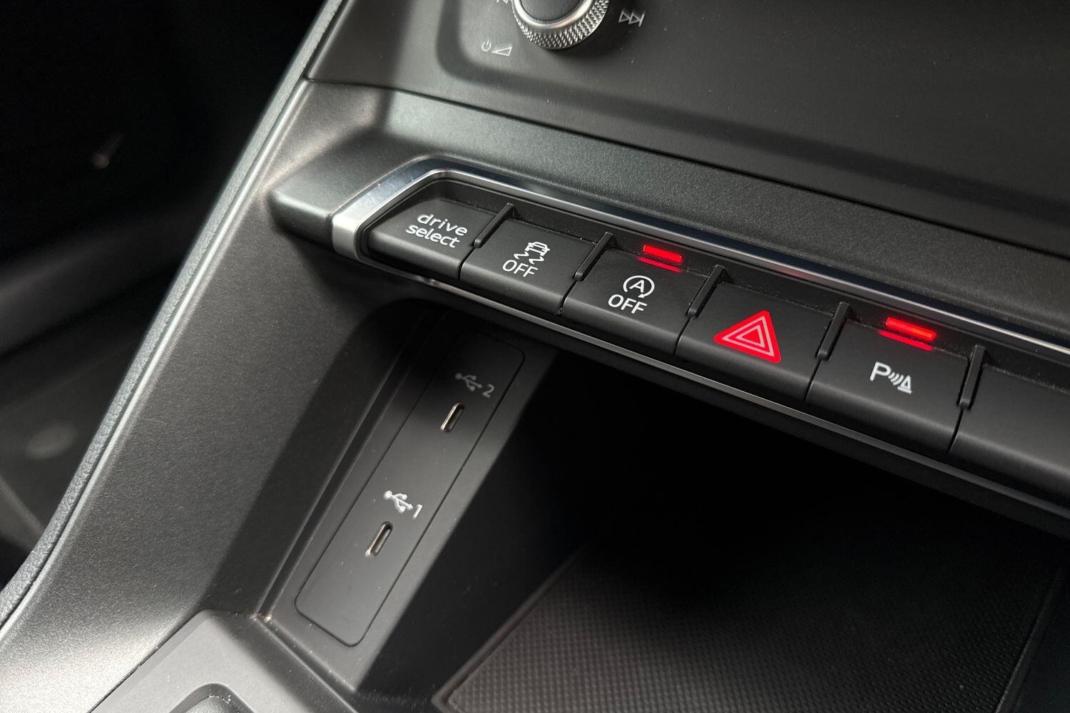 Used Audi Q3 2022 for sale - 76824354: Photo 39