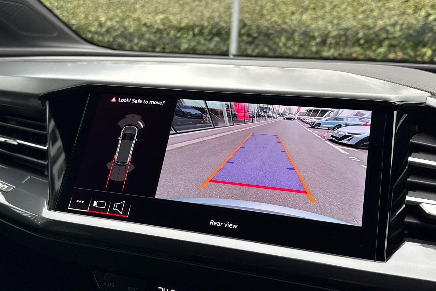 Used Audi Q4 e-tron for sale - 77683105: Photo 6