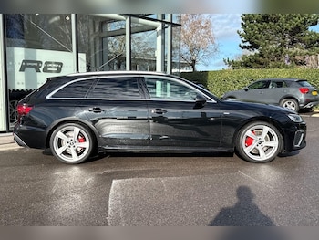 Used Audi A4 Avant 2024 for sale - 77441055: Photo