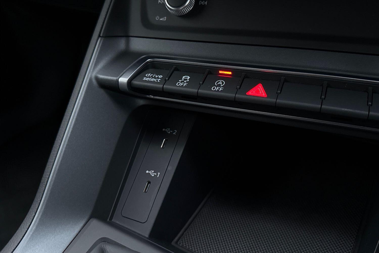 Used Audi Q3 for sale - 77696191: Photo 17