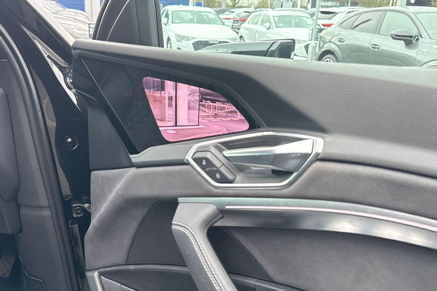 Used Audi e-tron 2022 for sale - 77279467: Photo 6