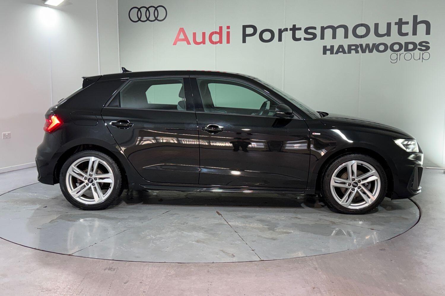 Used Audi A1 2021 for sale - 77120031: Photo 2