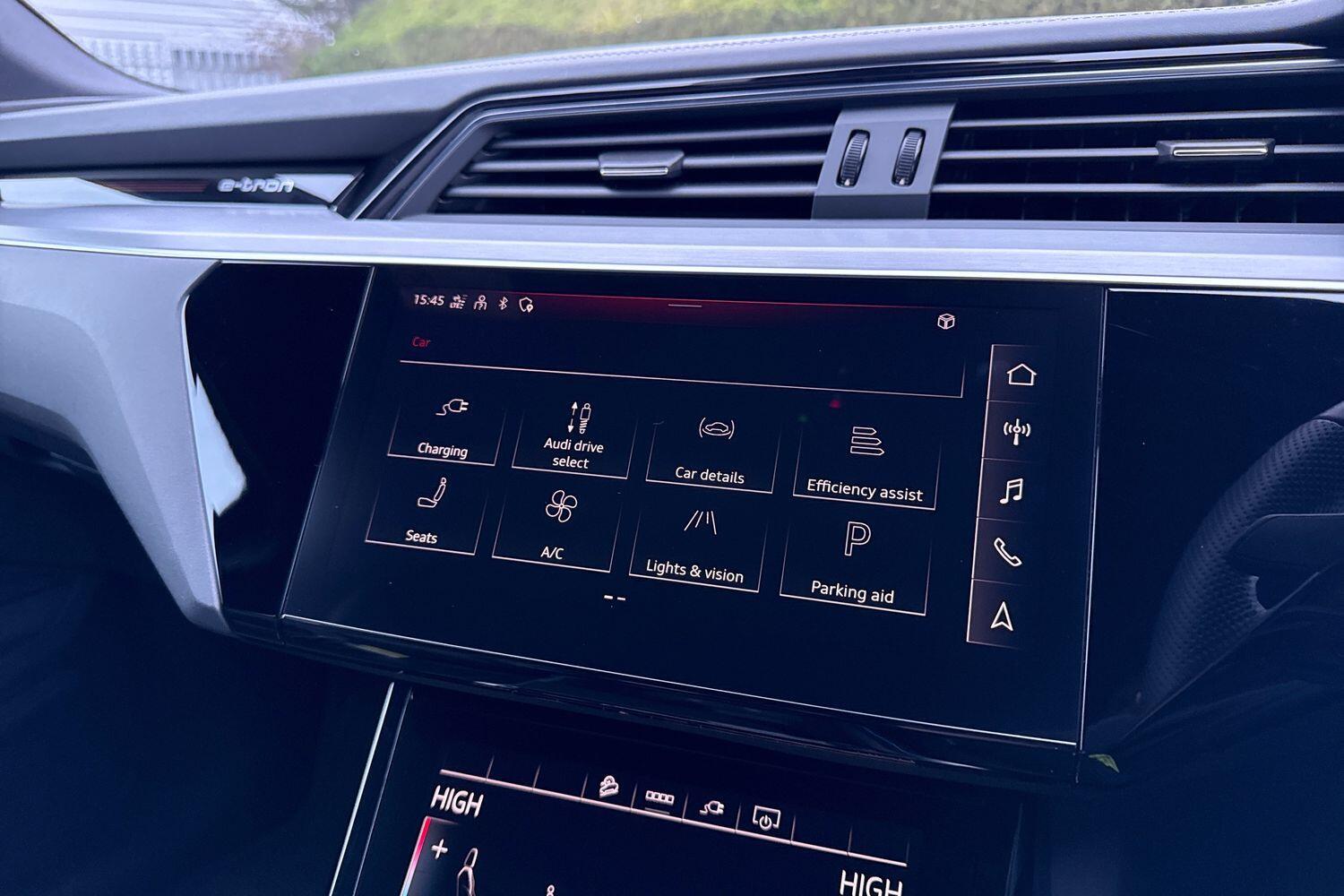 Used Audi e-tron 2023 for sale - 77253704: Photo 31