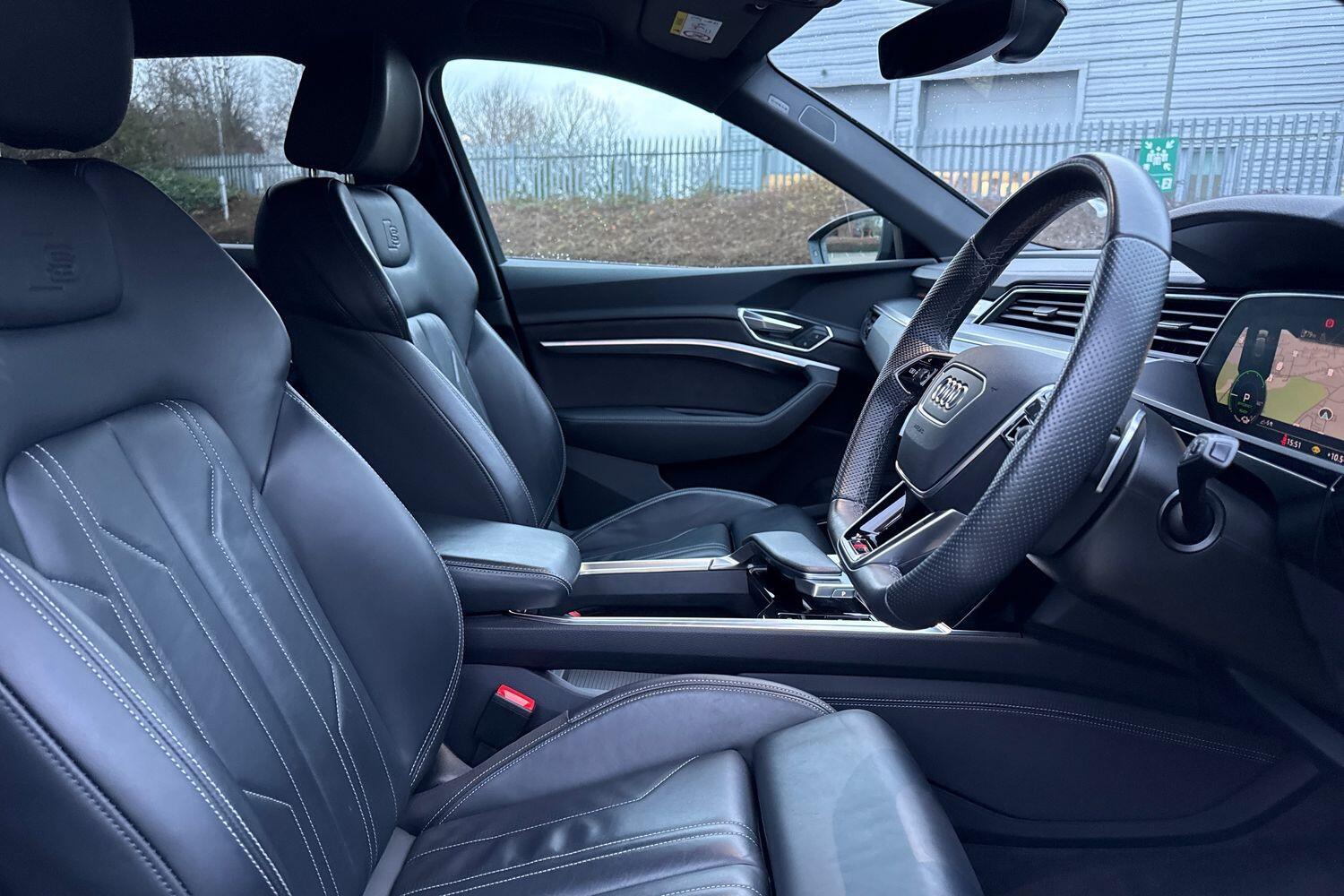 Used Audi e-tron 2023 for sale - 77253704: Photo 41