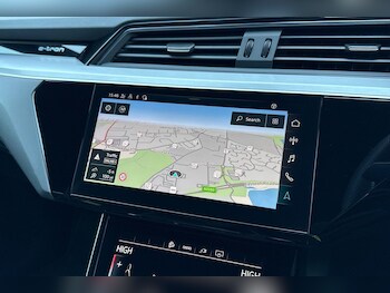 Used Audi e-tron 2023 for sale - 77253704: Photo