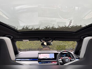 Used BMW M5 2025 for sale - 77330811: Photo