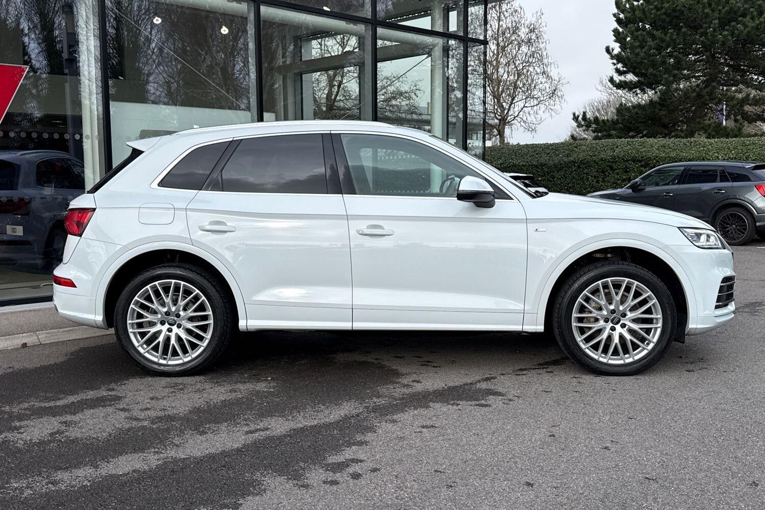 Used Audi Q5 2018 for sale - 77549524: Photo 2