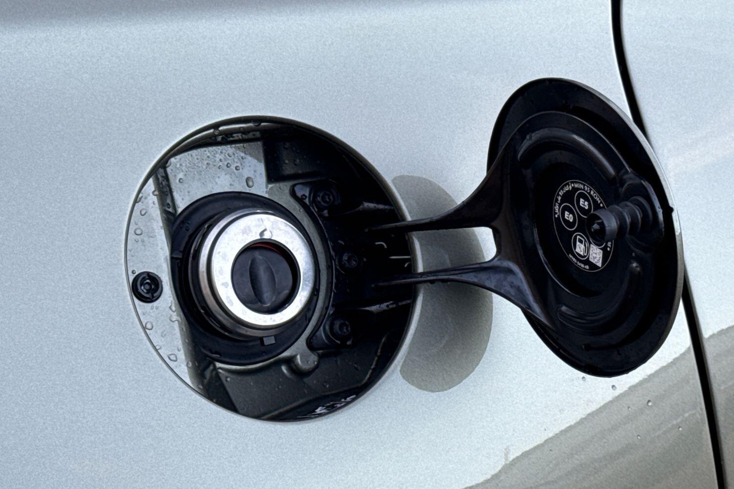 Used Aston Martin DBX 2025 for sale - 77625014: Photo 20