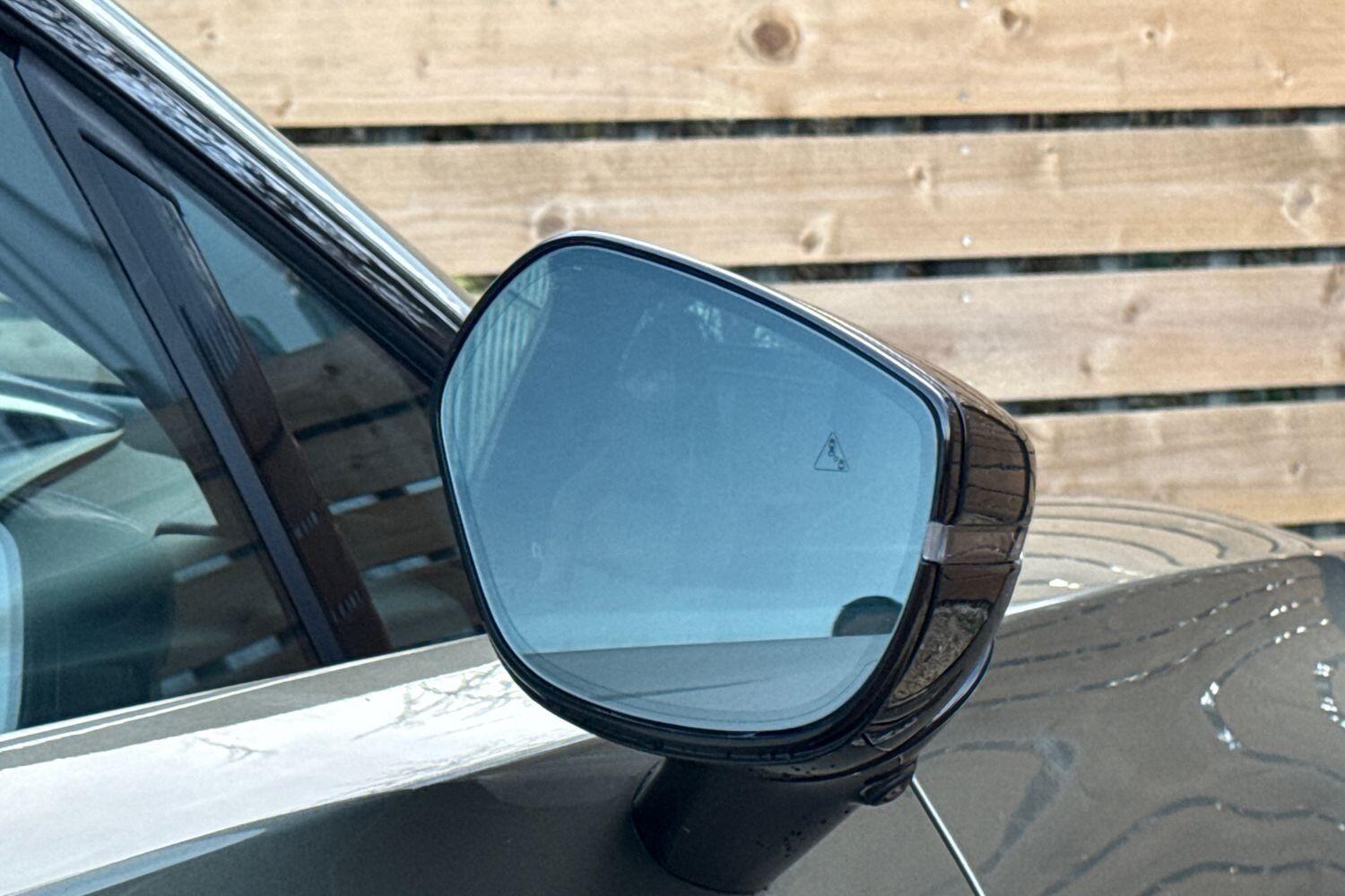 Used Aston Martin DBX 2025 for sale - 77625014: Photo 60