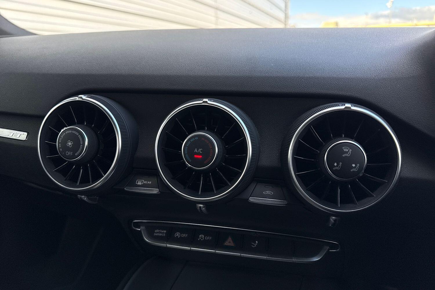 Used Audi TT 2017 for sale - 76041782: Photo 26