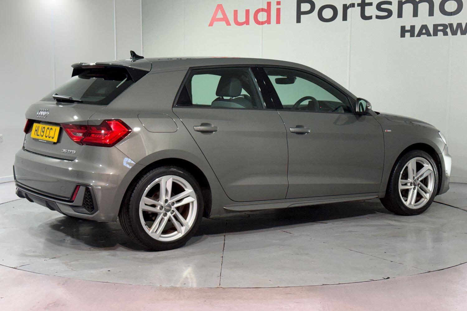 Used Audi A1 for sale - 76700943: Photo 12