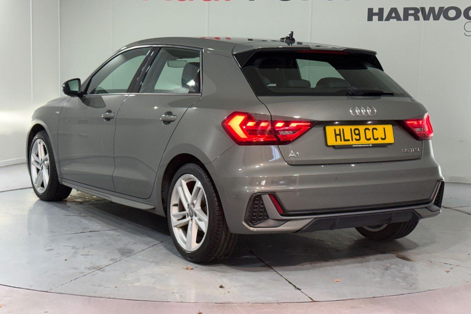Used Audi A1 for sale - 76700943: Photo 13